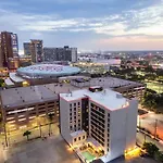 Home2 Suites By Hilton Houston Downtown Convention Center